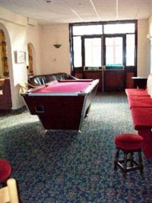 фото отеля Crossroads Travel Inn Redruth