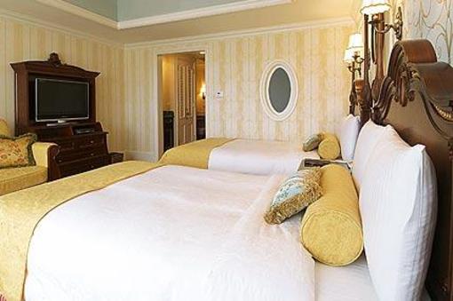 фото отеля Tokyo Disneyland Hotel