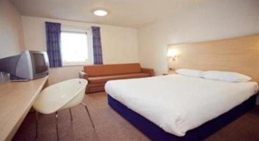 фото отеля Travelodge Hotel Camberley