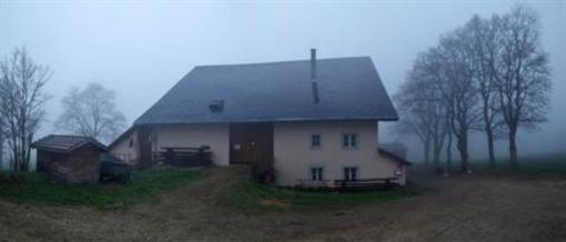фото отеля B&B Les Guemmenen La Vue des Alpes