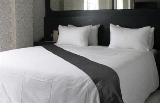 фото отеля Candi Hotel