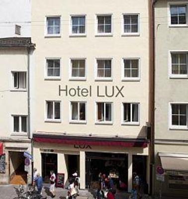 фото отеля Hotel Lux