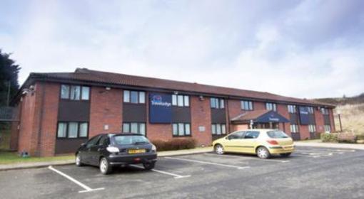 фото отеля Travelodge Birmingham Oldbury