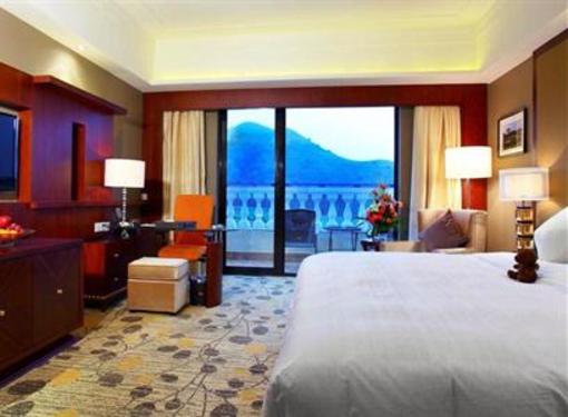 фото отеля Days Hotel And Suites Zhaozhua