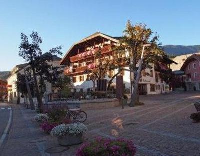 фото отеля Hotel Weisses Lamm