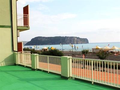 фото отеля Hotel Germania Praia A Mare