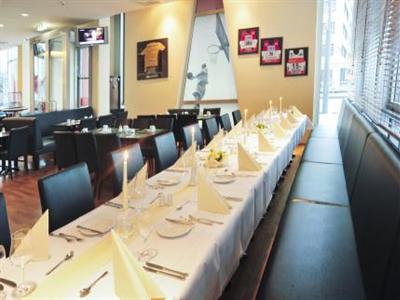 фото отеля Airporthotel Berlin-Adlershof