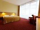 фото отеля Airporthotel Berlin-Adlershof