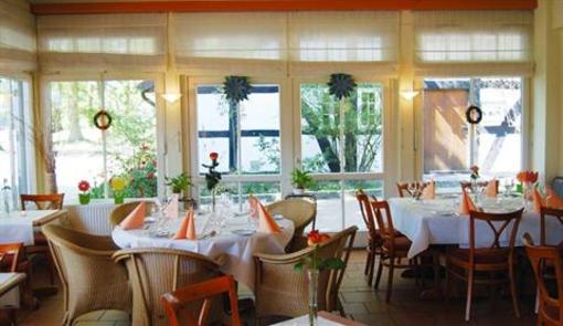 фото отеля Dreimädelhaus Hotel Kirchseelte