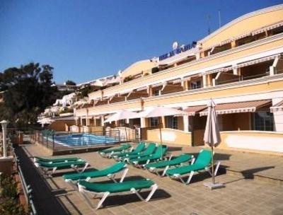 фото отеля Nerja Bahia Apartamentos