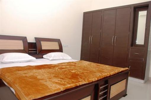 фото отеля Jog Maya - Service Apartment