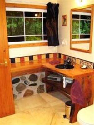 фото отеля Kahurangi Brown Trout B&B