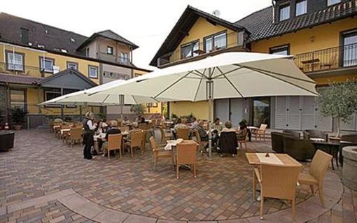 фото отеля Landgasthof Goldener Adler