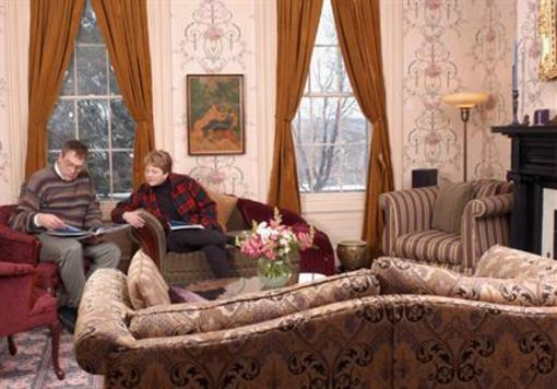 фото отеля John Morris Manor Bed & Breakfast