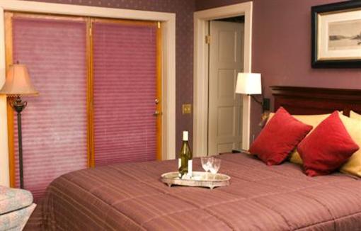 фото отеля John Morris Manor Bed & Breakfast