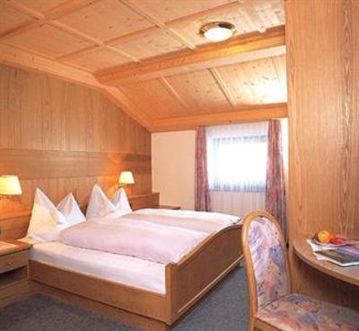 фото отеля Hotel Alpenroyal Castelrotto