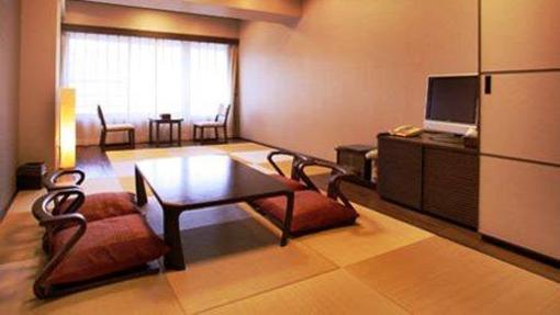 фото отеля Yamagishi Ryokan Hotel Fujikawaguchiko