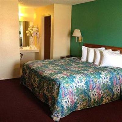 фото отеля Super 7 Inn Siloam Springs