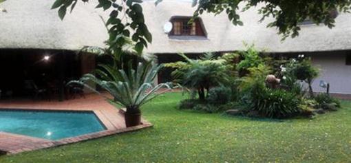 фото отеля Foreigners Friend Guest House