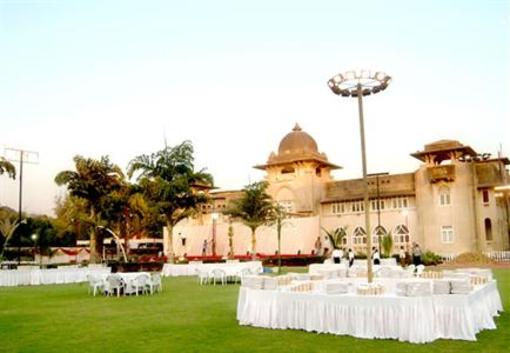 фото отеля Hotel Surya Vadodara