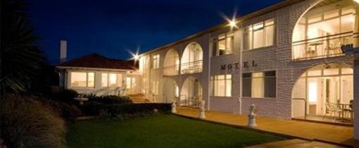 фото отеля Aarangi Motel