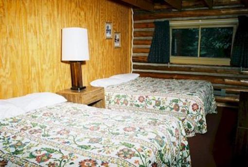 фото отеля Yellowstone Budget Apartments