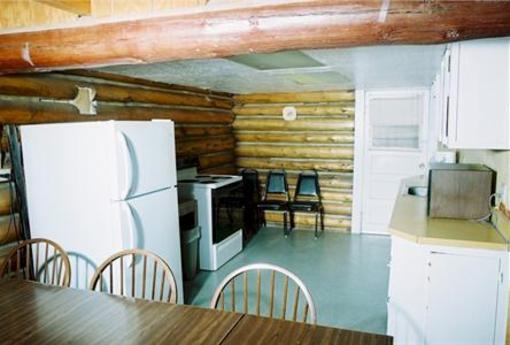 фото отеля Yellowstone Budget Apartments