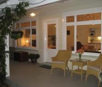 фото отеля Lyness Accommodation