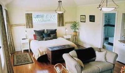 фото отеля Lyness Accommodation