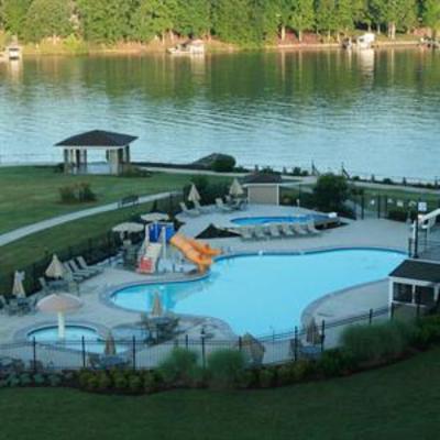 фото отеля Mariners Landing Golf and Lake Community