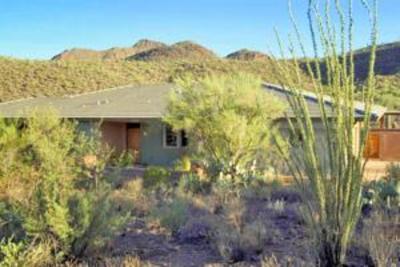 фото отеля Tucson Vacation House in a Wildlife Sanctuary