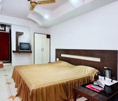 фото отеля Hotel Gagan Plaza