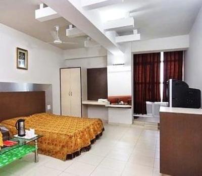 фото отеля Hotel Gagan Plaza