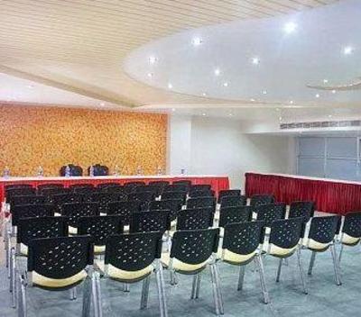 фото отеля Hotel Gagan Plaza