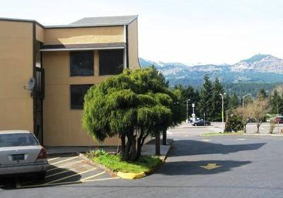 фото отеля Columbia Gorge Inn