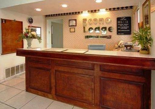 фото отеля Econo Lodge Marshall