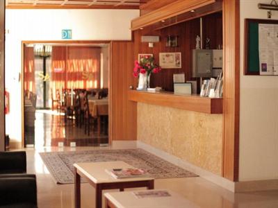 фото отеля Hotel Santo Antonio De Fatima