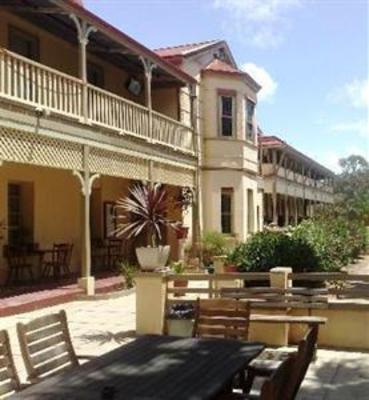 фото отеля The Priory Hotel Dongara