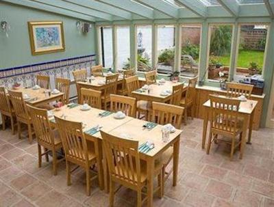 фото отеля The Limes Guest House Maldon