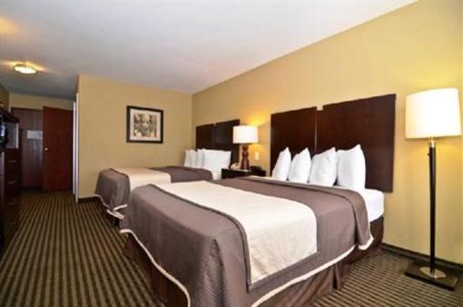 фото отеля Best Western Oakdale Inn