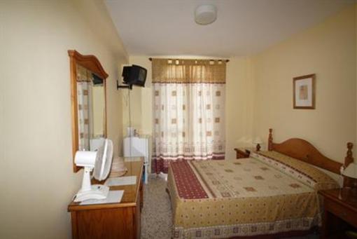 фото отеля Hostal Azahara