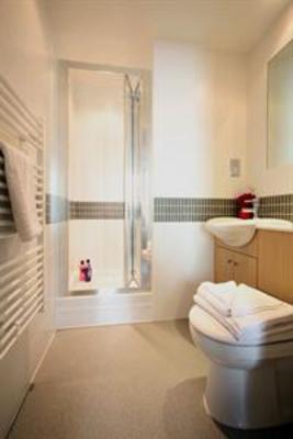 фото отеля Prime Location Lets - Vizion Apartments