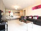 фото отеля Prime Location Lets - Vizion Apartments