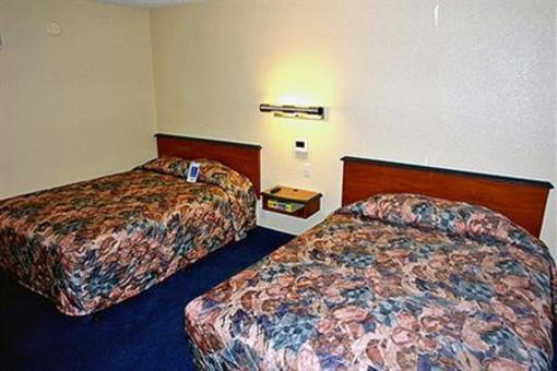 фото отеля Motel 6 Irvine - Orange County Airport