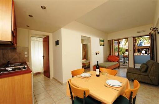 фото отеля Mary Hotel - Apartments