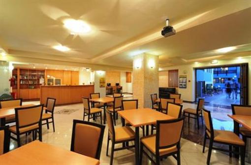 фото отеля Mary Hotel - Apartments