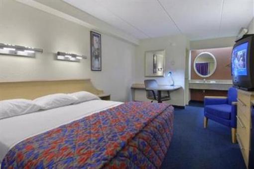 фото отеля Red Roof Inn Tallahassee