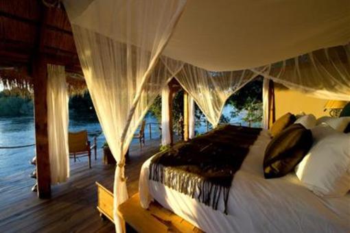 фото отеля Tongabezi Lodge