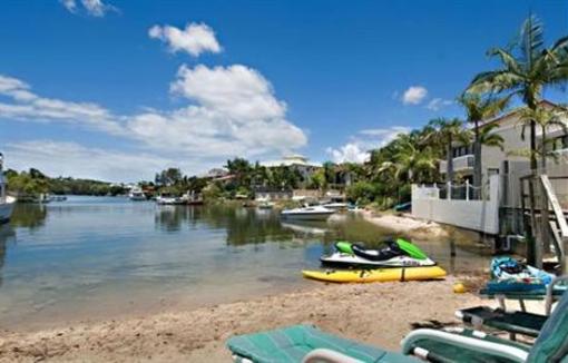 фото отеля Noosa Terrace & Belmondos Waterfront Resort