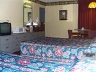 фото отеля Adirondack Efficiencies Hotel Watertown (New York)